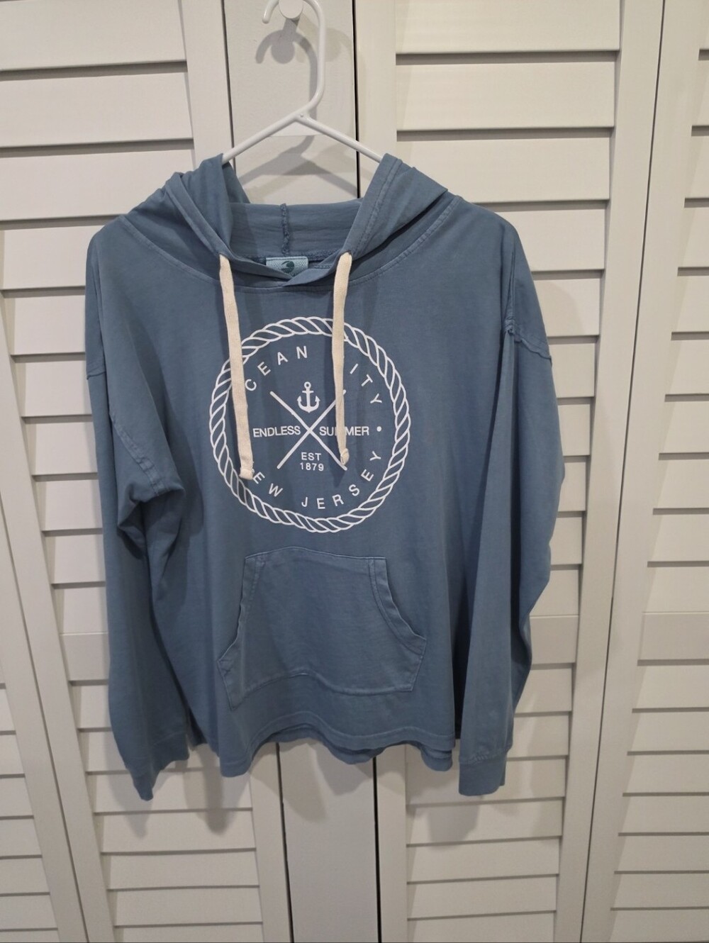 NWOT Ocean Drive - Ocean City NJ - Endless Summer Lightweight Hoodie